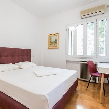 Victoria Grand Palace Apartments Афины Экстерьер фото